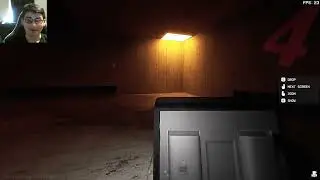 Beating Backrooms Rec Level 1 on Escape Mode