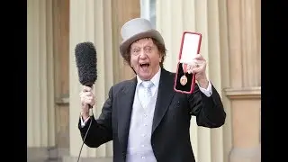 Comedian Sir Ken Dodd dies aged 90 | ITV News