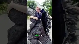 What Is It Like To Wear A Godzilla Suit? #Godzilla #ゴジラ #GodzillaMilenium #GMK #Toho