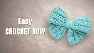 Простой мастер-класс по вязанию бантика крючком 🎀 | Милый брелок, связанный крючком