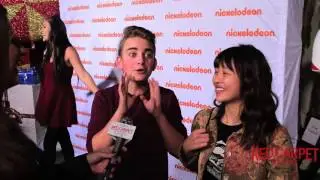 Buddy Handelson & Haley Tju at Nickelodeon&rsquo;s #HoHoHoliday Special Screening Event #NickelodeonTV