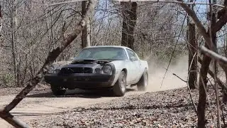 Barn find Camaro - Short Film