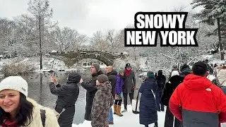 [4K] NYC Snow Walk ❄️ Central Park Winter Wonderland Crowds | Gapstow Bridge &rarr; Wollman Rink