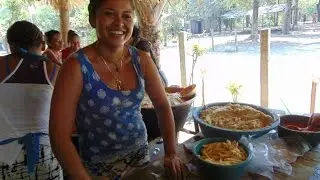 Haciendo Tamales de Pollo - Con Patty y sus Amigas El Salvador 503