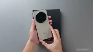 Unboxing the vivo X300 Series | ZEISS Image. Go Further. ​