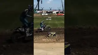 When She&rsquo;s Home Alone ✊🚀 #fullsend #dirtbike #yamaha #homealone #jumpshot #mx #shorts