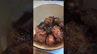 Oxtail Mac & Cheese 🇯🇲