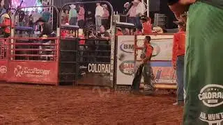 A Melhor nota 1roud colorado. Competidor Wesley Oliveira/90.25pts no touro patriota da Mafia do Boi