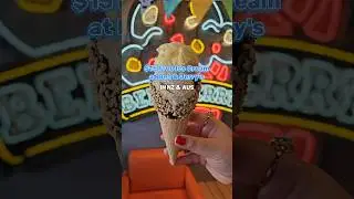 Free ice cream at Ben & Jerry's #benandjerry #benandjerrys #icecream #icecreammachine #icecreamrolls