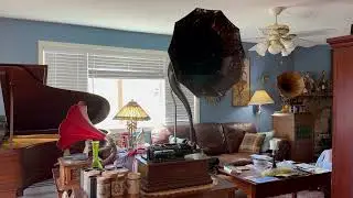 Edison Home Phonograph with Cygnet Horn