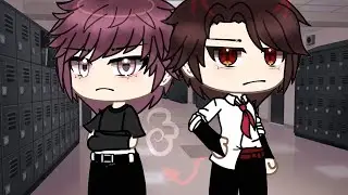 Les ailes pleines de sang rouge// glmm bl gay// gachalife [michi]