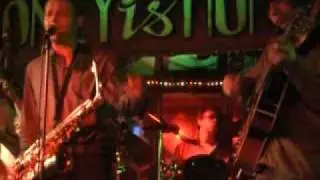 Shoobedoobe Jazz Band - Ain't She Sweet