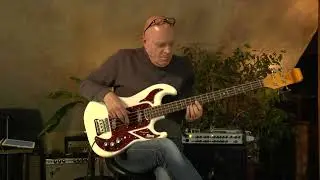 Burns Shadows Bass The Legend from 2022 presented by Vintage Guitar Oldenburg and Detlef Blanke