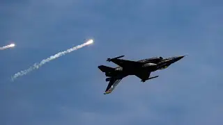 4K F16 Zeus Solo Display | HIFI Surround Sound | AirPower 22