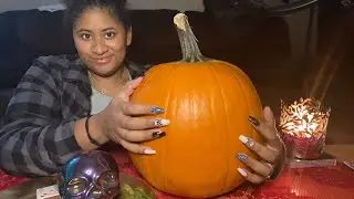 ASMR~ Pumpkin Calabaza Tapping and Scratching | Touching Leaves