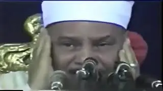 طلبوا من المنشاوي يسمعوا أأنتم أشد خلقا بالقراءات فقرأها بخشوع وأداء فريد اذهل الحاضرين 