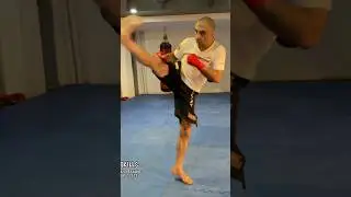 🥊 Sifu Nihat Atamt&uuml;rk's Impressive Muay Thai Skills Unleashed in Tbilisi, Georgia! 🇬🇪💪