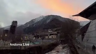 🇦🇩 La Calma antes de la Gran NEVADA: Atardecer en el Paseo del Río, ESCALDES-ENGORDANY