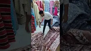 لحاف قديم وتجدد داخل محل كل جديد 