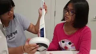 Unboxing OttLite Wireless Charging LED Lamp with Colour- Changing Base