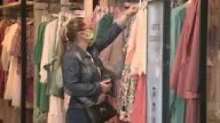 Most shops reopen in Czech Republic