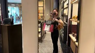 Shopping at johor. Đi shopping với em 