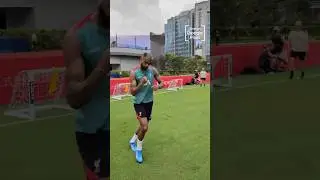 Gakpo finishes team move 👌