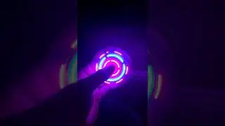 Light up Bluetooth fidget spinner