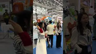 La fabbrica cinese di realt&agrave; virtuale &egrave; pazzesca 🤯 | Future Tech all'Expo
