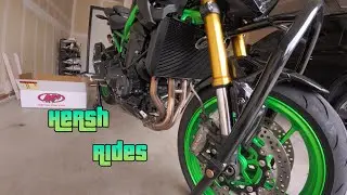 Kawasaki Z900 SE 2025 | Полная установка выхлопной системы M4 | 4K