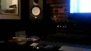 Cruscial - 4 AM Studio Session (Self Serve Entertainment)