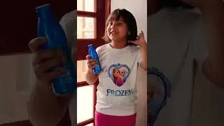 #funnyvideo #funnyshorts #foryou#youtubeshorts @ParachuteAdvansed #trendingshorts #girlact #shorts