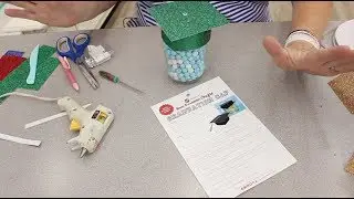 Crankin' Out Crafts ep548 Glitter Grad Cap