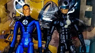 Ultimate Mr Fantastic? or Nah? | Fantastic Four Classics | Figure Review!