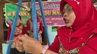 Kegiatan meja 2 penimbangan dengan 9 langkah