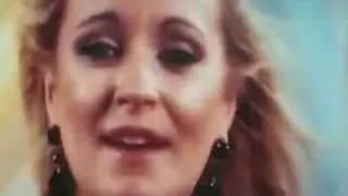 La hungara-Tienes que llorar
