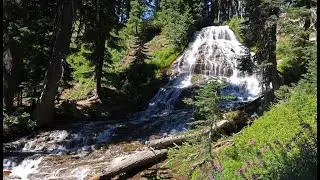 Under Appreciated Umbrella Falls, Mt  Hood Oregon