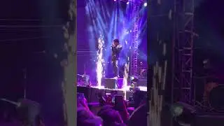 Farkanna Hola || Live Fancam || John & the locals #nepalisong #johnrai #music #thepinetreefestival
