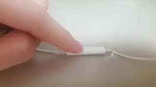 🌙이어폰 마이크 손가락으로 긁고 탭핑ASMR/ 이어폰 마이크 괴롭히기