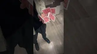 One hands 5 - ) #tricks #cardistry #shortvideo #short #short #cards #youtube #youtubeshorts #tiktok