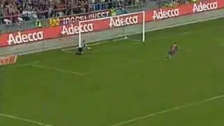 Murat Yakin scores from midfield - a must-see!