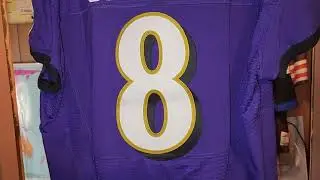 LAMAR JACKSON #8 BALTIMORE RAVENS RETAIL ALTERNATE AUTHENTIC VAPOR ELITE FOOTBALL JERSEY