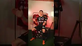 🛍️ 👕 Le dressing complet version 25/26 🥰 #GoReds#FCAxADIDAS