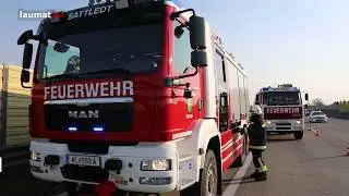 Brand eines Autos auf der Westautobahn bei Sattledt