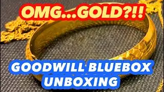 GOODWILL BLUEBOX MYSTERY 5 LBS JEWELRY UNBOXING: WOAH...14K GOLD!!! #jewelryunboxing #unboxing
