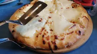 КОРОЛЕВСКИЙ ХАЧАПУРИ В ГРУЗИНСКОМ РЕСТОРАНЕ