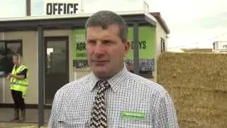 On The Land S01E01 - Alistair Robinson: South Island Agricultural Field Days - Kirwee