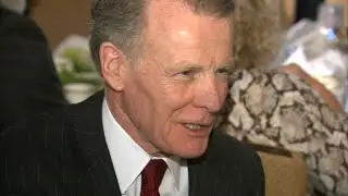 Mike Madigan indicted on corruption charges