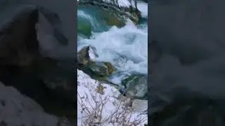 Nature is amazing vibes in mountain 🏔️ #music #naturefriendly #naturelovers #mountains #beautiful