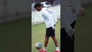 Robson Jr is more technical than his Dad... #robinho #neymar #brasil
